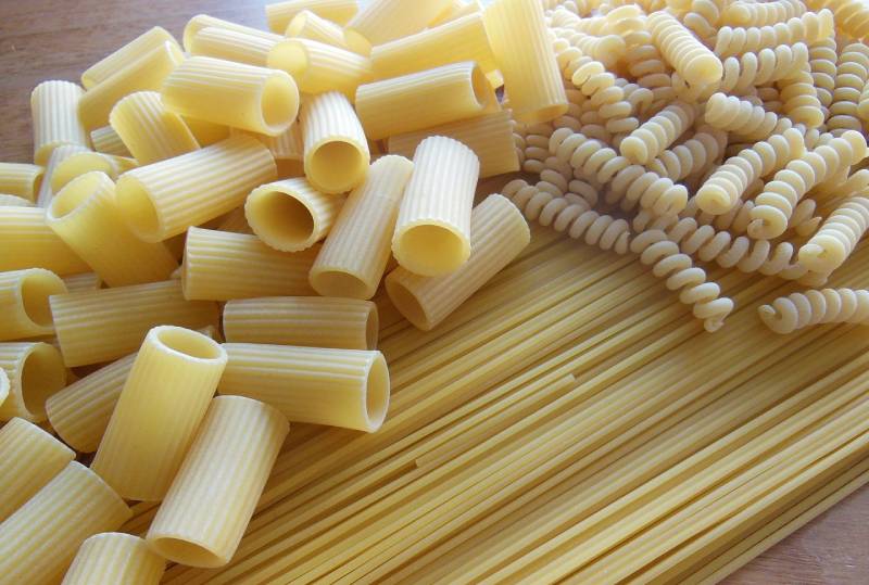 different kinds of pasta